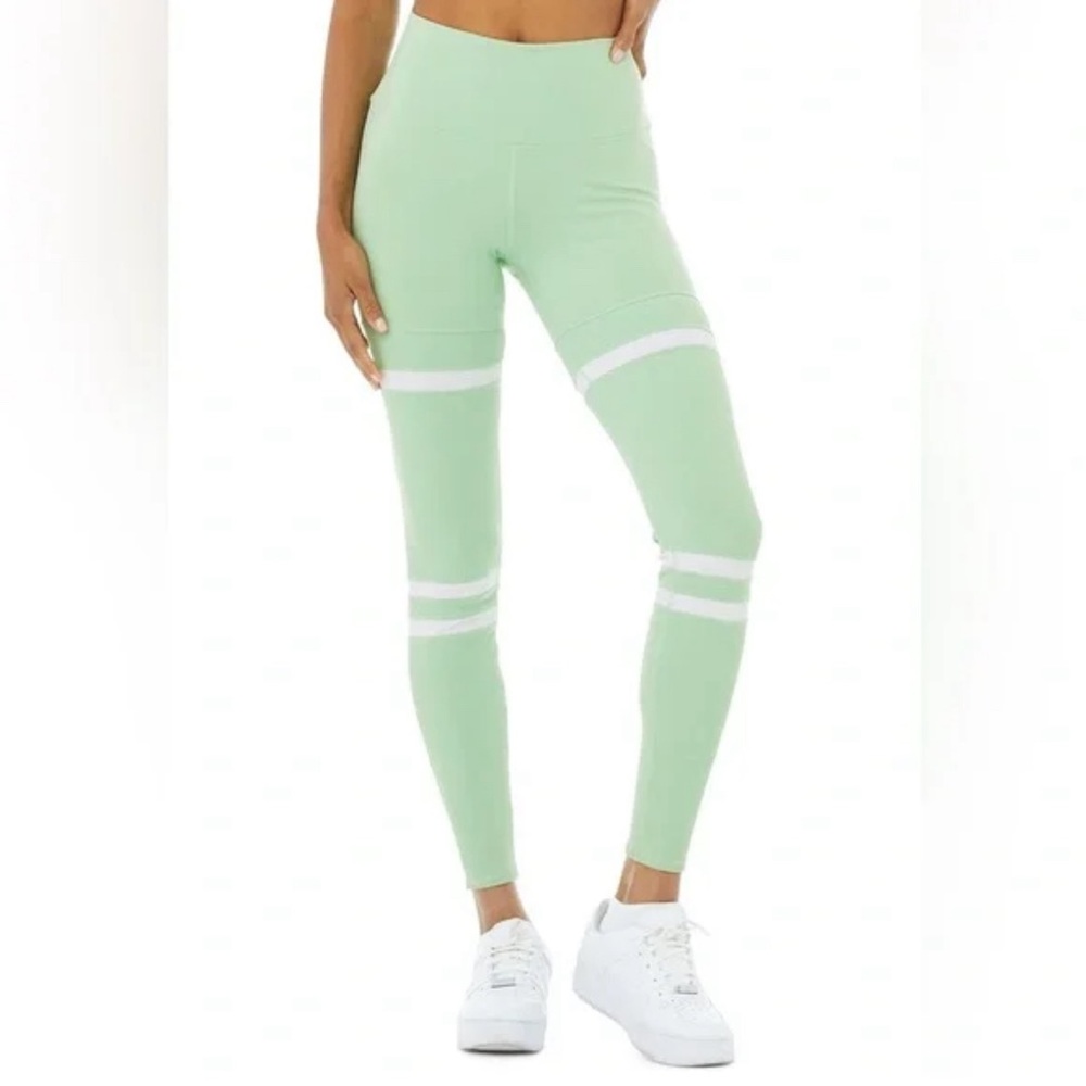 *NWT* ALO YOGA HIGH WAIST LEGIT LEGGINGS